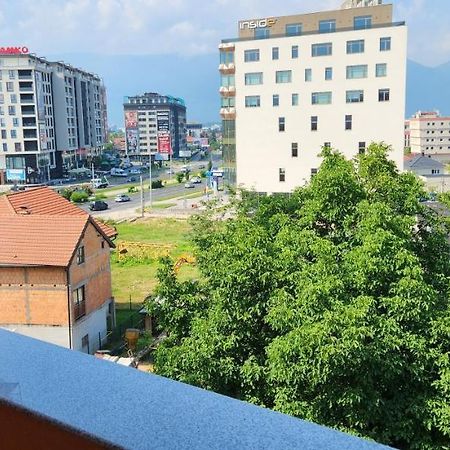 Brand New Two Bedroom And One Living Room Apartment In A Great Location! 사라예보 외부 사진