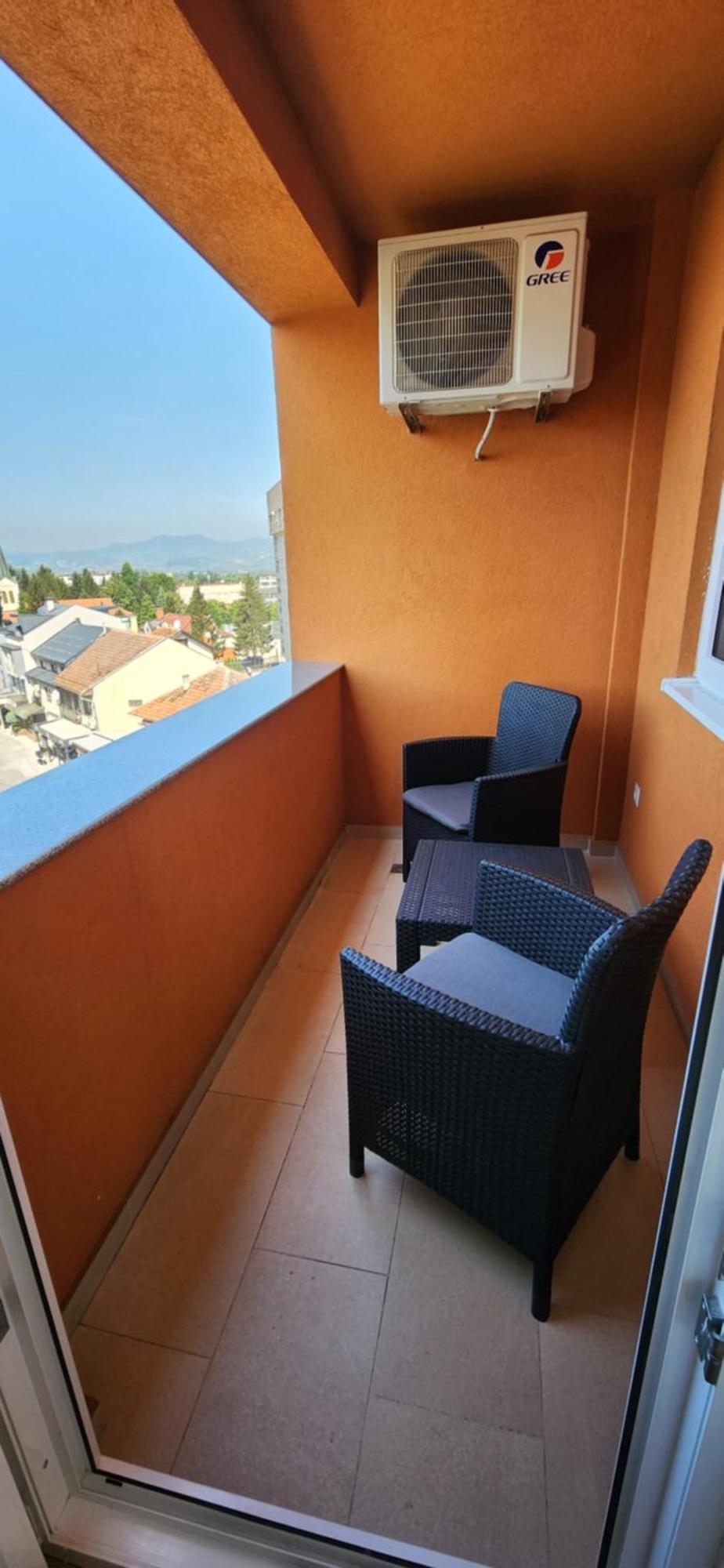 Brand New Two Bedroom And One Living Room Apartment In A Great Location! 사라예보 외부 사진